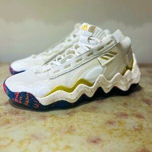 Adidas Exhibit B Candace Parker Mid-Basketball Athletic Sneakers Women’s Sz 11